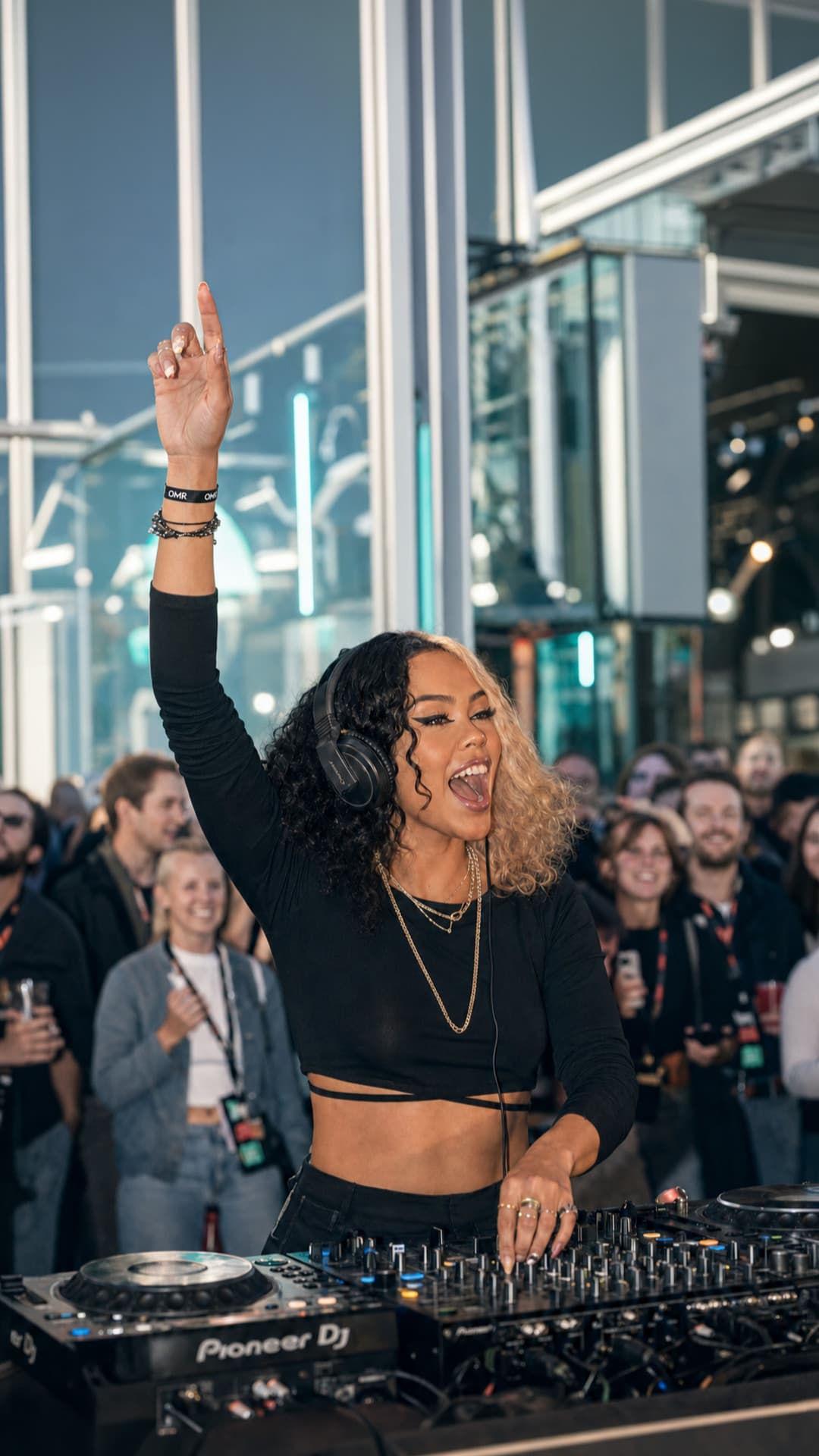 DJ bei einem heywow-Event